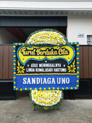 Papan Bunga Duka di Joglo